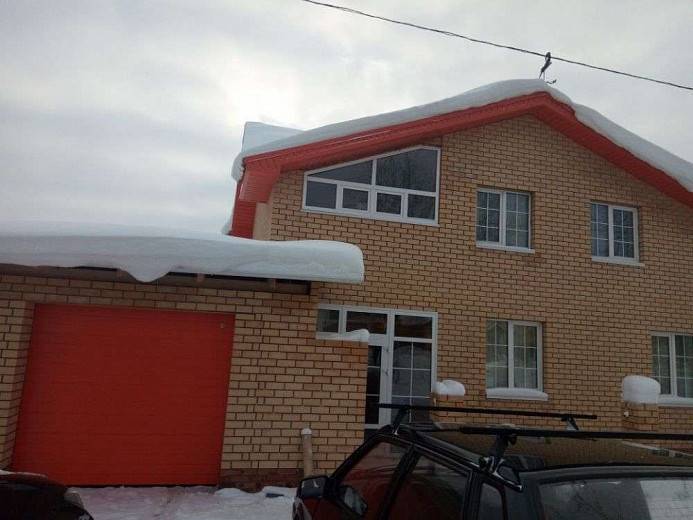 Гаражные ворота ALUTECH 2750*2250, цвет 2003,S-гофра Гаражные ворота ALUTECH 2750*2250, цвет 2003,S-гофра