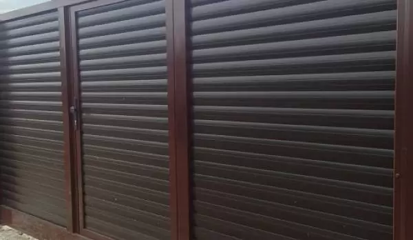 Встроенная калитка